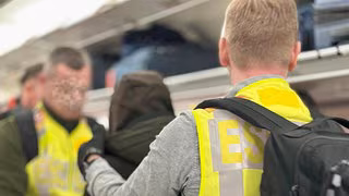 Erster Abschieflug nach Afghanistan nach Vereinbarung mit Taliban