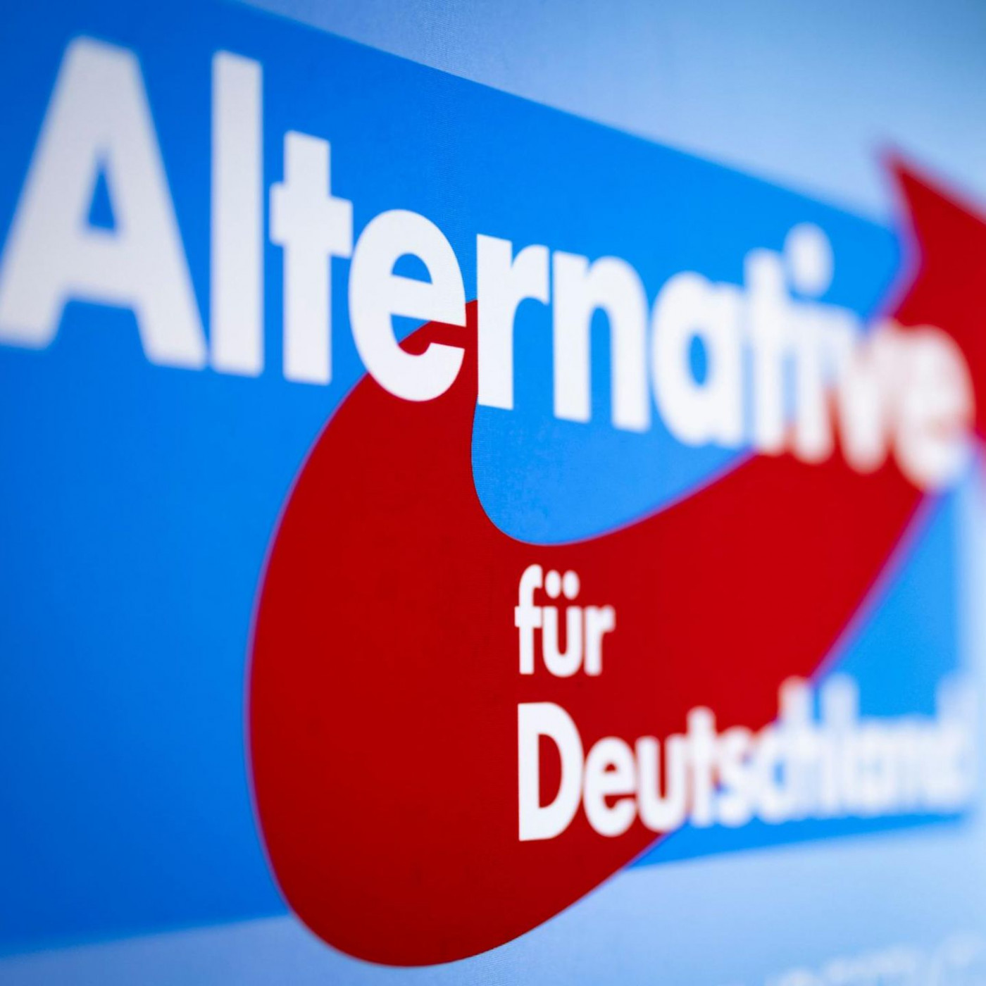 AfD darf vorerst nicht als &bdquo;gesichert rechtsextremistisch&ldquo; gef&uuml;hrt werden