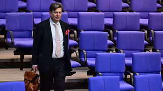 Durchsuchungen "gegen Dritte" wegen AfD-Bundestagsabgeordnetem Krah