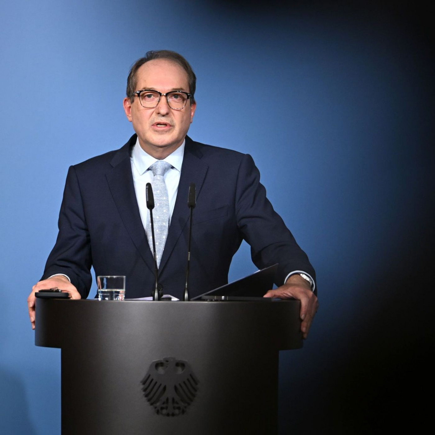 Nach Gerichtsentscheidung: AfD-Verbot vom Tisch oder nicht?