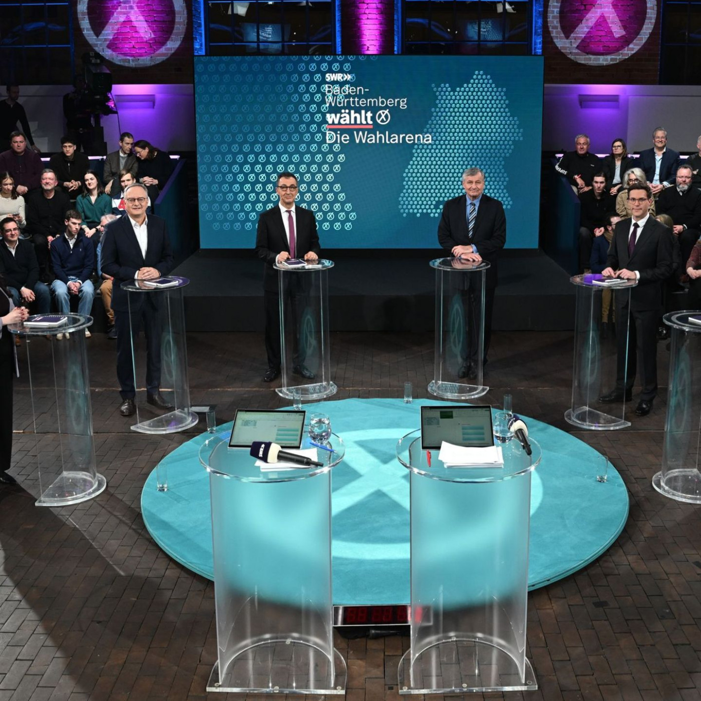 TV-Runde zur Landtagswahl - Kandidaten schenken sich nichts