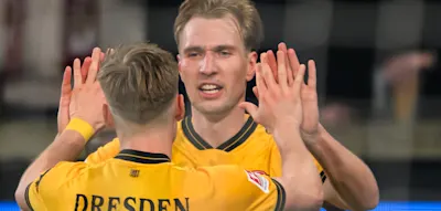 Dresden &uuml;berrollt nach Roter Karte Darmstadt