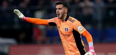 Ex-HSV-Torwart flieht vor Iran-Angriffen in die T&uuml;rkei