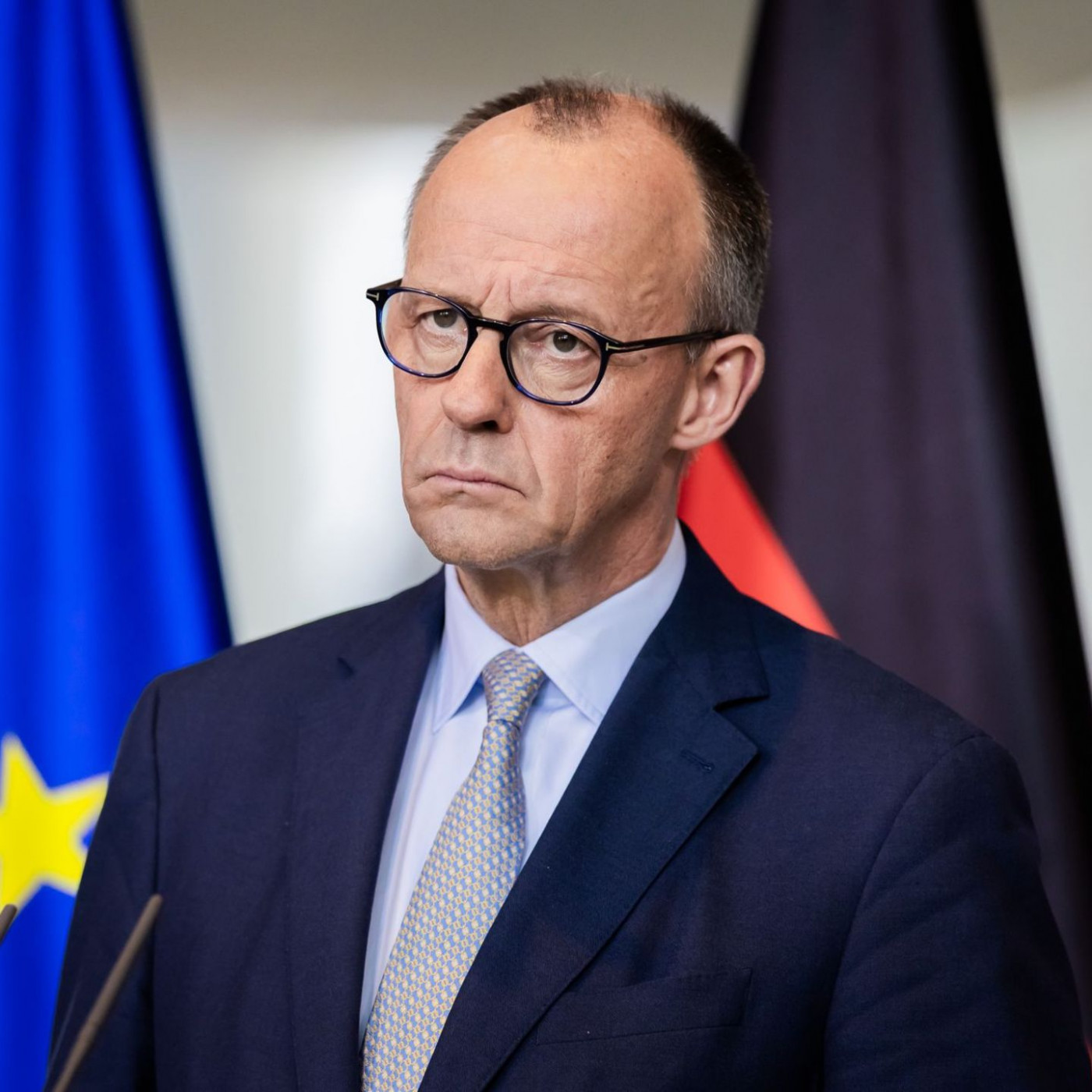 Deutschland beh&auml;lt sich "milit&auml;rische Defensivma&szlig;nahmen" vor