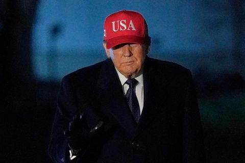 Revolte gegen Trump. MAGA-Anh&auml;nger fordert: W&auml;hlt die Demokraten!