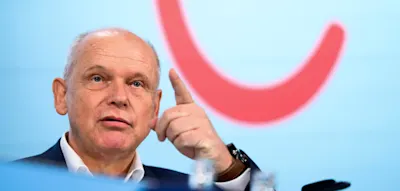 &bdquo;Wir brauchen keine Belehrung&ldquo; &ndash;&nbsp;Tui startet R&uuml;ckholung deutscher Urlauber aus dem Nahen Osten