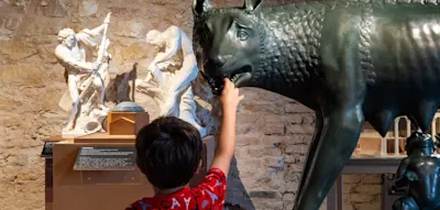 Reisen mit Tastsinn &ndash; wie Museen in Italien den Besuch auch f&uuml;r Blinde attraktiv machen