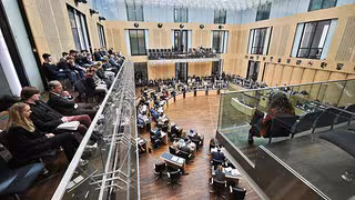 L&auml;nder wollen NS-Symbole in Schulen unter Strafe stellen