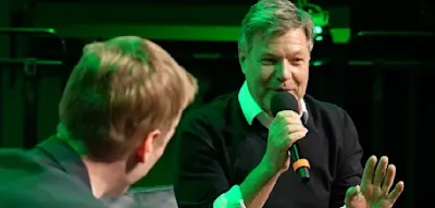 &bdquo;Habeck kann es einfach nicht lassen&ldquo; &ndash; Ex-Vizekanzler mischt pl&ouml;tzlich in Wahlk&auml;mpfen mit