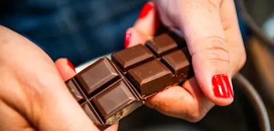Was im Gehirn passiert, wenn wir Schokolade und Chips sehen