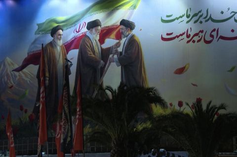 Modschtaba Chamenei fordert in erster Botschaft Vergeltung f&uuml;r Kriegsopfer