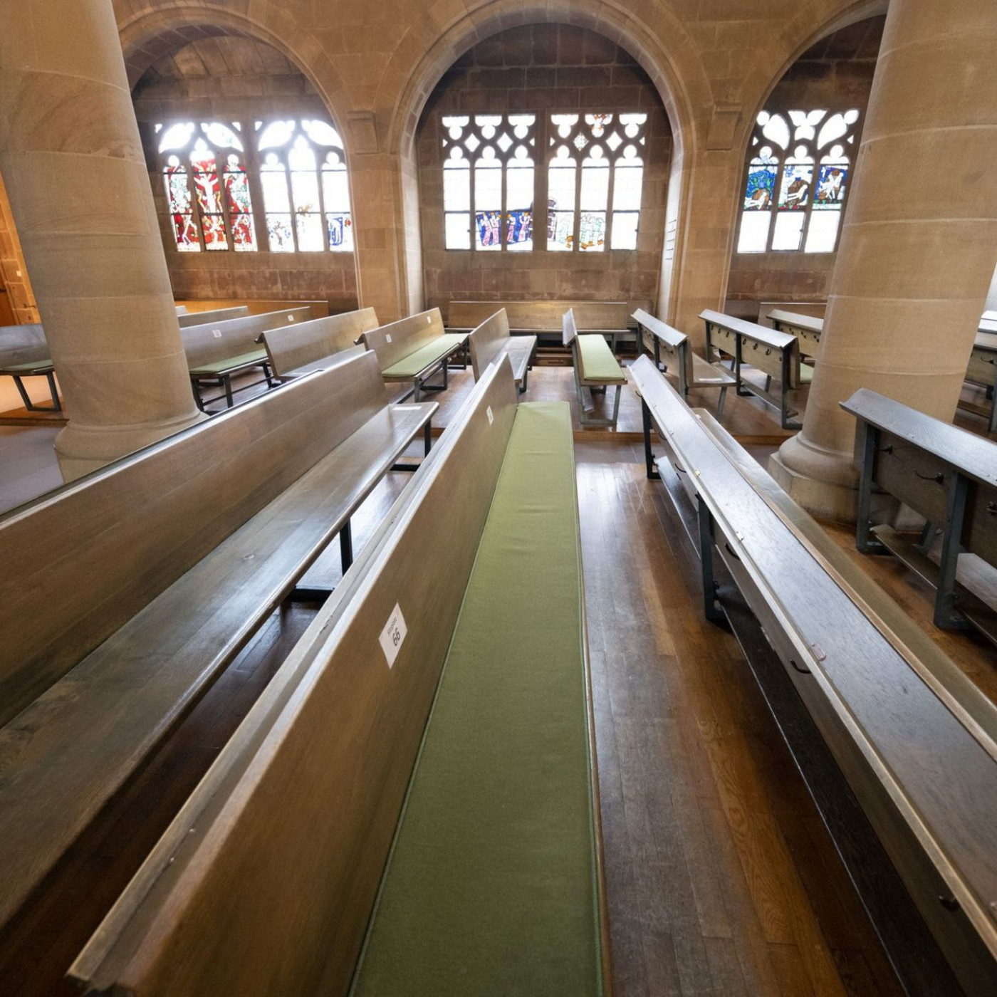 Mehr als 600 000 Menschen traten 2025 aus der Kirche aus