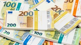 &Ouml;konomen kritisieren Bundesregierung: Sonderverm&ouml;gen wird zweckentfremdet