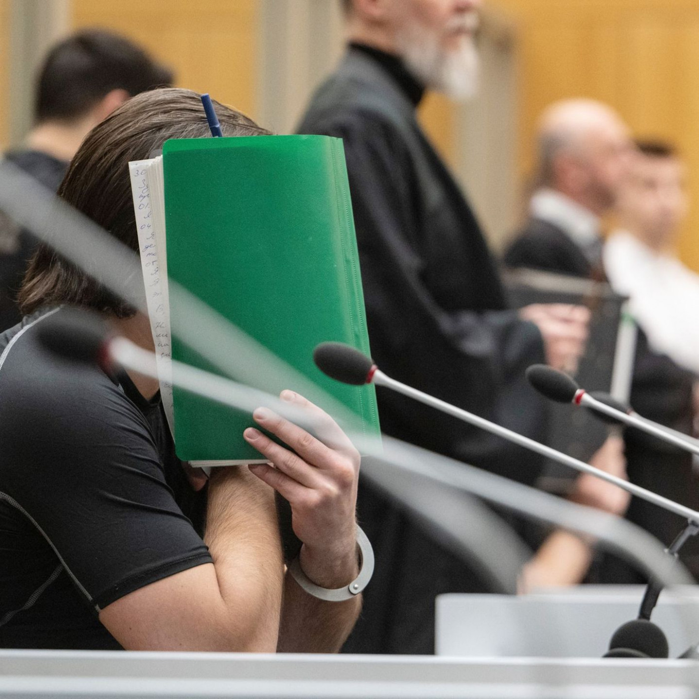 Drei mutma&szlig;liche Agenten Russlands vor Gericht