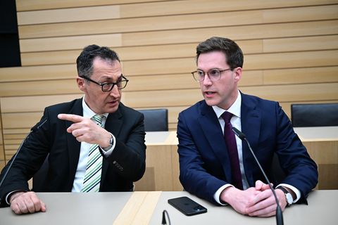 Sondierungsgespr&auml;che zwischen Gr&uuml;nen und CDU deuten sich an