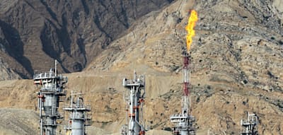 Angriffe auf Energieanlagen in Nahost &ndash; &Ouml;lpreis steigt deutlich