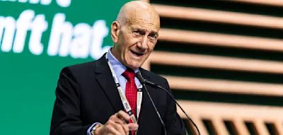 Israels Ex-Premier wirft Trump Planlosigkeit vor &ndash; &bdquo;Wie eine Ballerina, die hin- und hertanzt&ldquo;