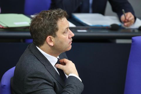 Warum Lars Klingbeils Machttaktik die SPD nicht retten wird