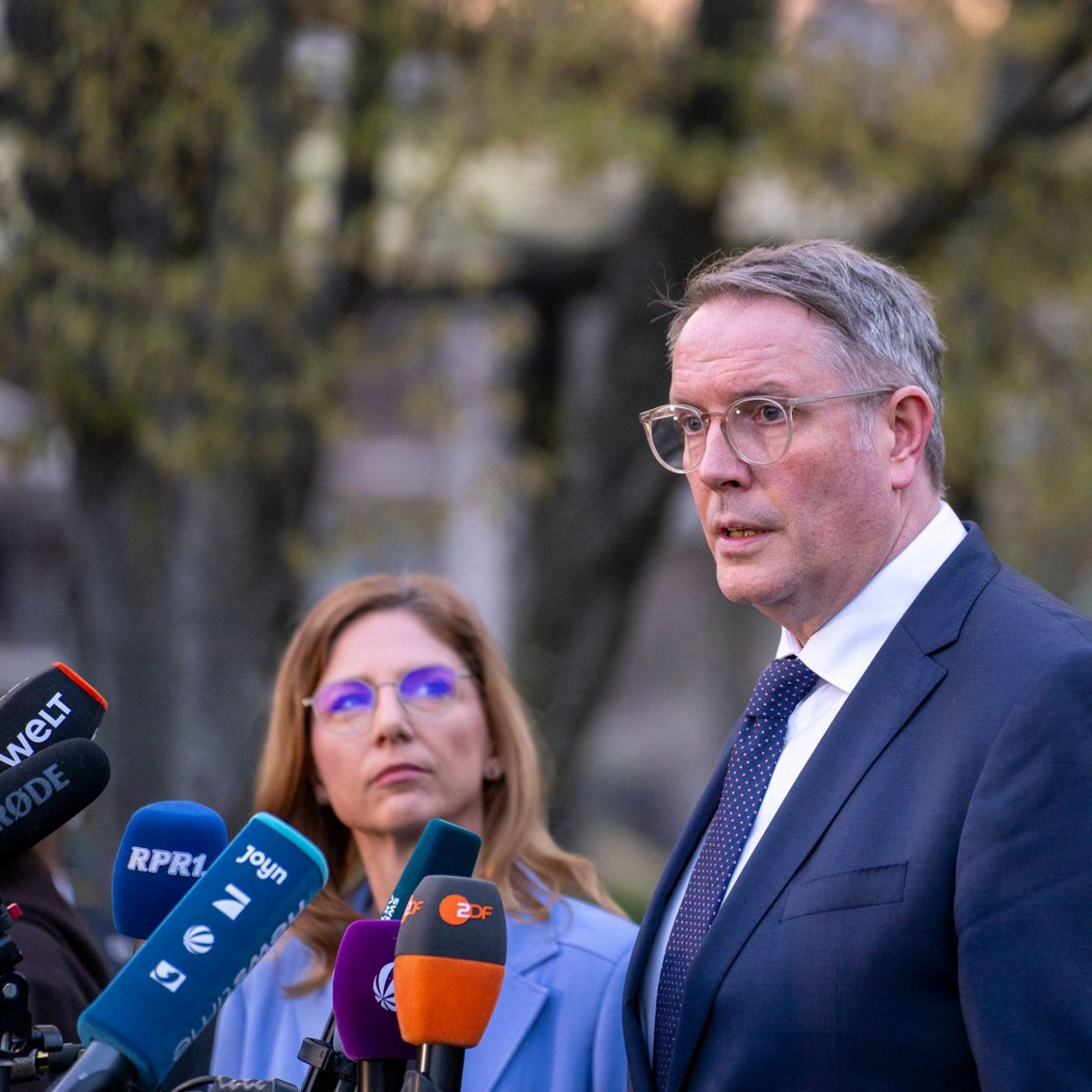 Schweitzer f&uuml;hrt Verhandlungen mit CDU