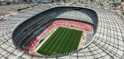 Betrunkener Fan abgest&uuml;rzt &ndash; tragischer Tod im Aztekenstadion