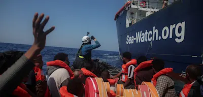 Italien setzt &bdquo;Sea-Watch 5&ldquo; nach Mittelmeer-Rettung fest und verh&auml;ngt Geldstrafe