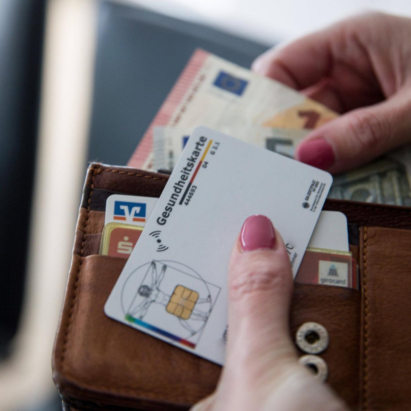 Diese Vorschl&auml;ge sollen das Milliardenloch der Krankenkassen stopfen