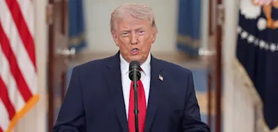 Trump k&uuml;ndigt an, Iran in den n&auml;chsten Wochen &bdquo;extrem hart zu treffen&ldquo;