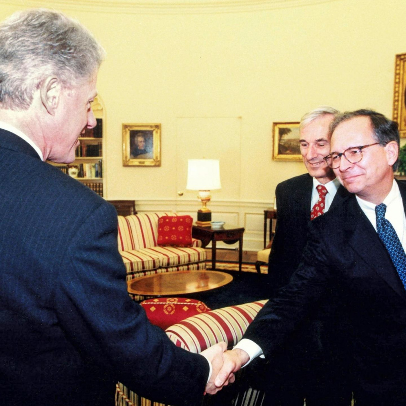 Auf Trumps Jet-Bett und beim Schnaps mit Milo&scaron;ević