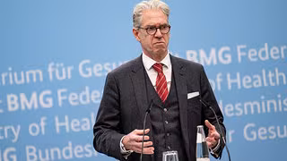 Gassen bezeichnet garantierte Facharzt-Termine als "Bullshit"