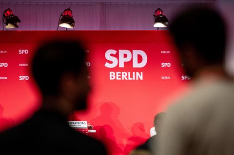 Krankgeschrieben im Wahlkampf: Kandidatin bleibt stur &ndash; trotz Druck aus der SPD