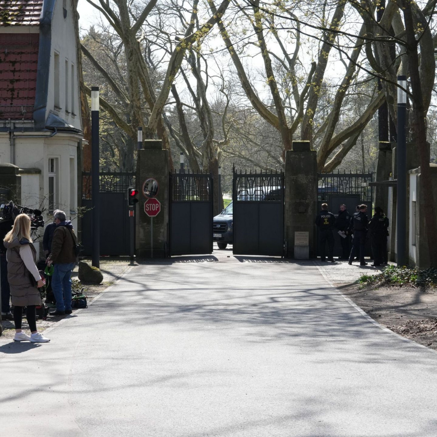 Koalition ber&auml;t &uuml;ber Krisenma&szlig;nahmen und Reformen