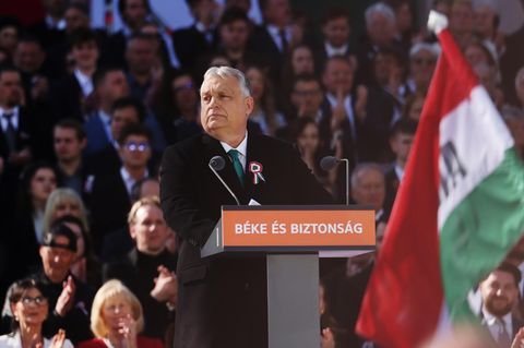 Heute bangt Orban um seine Macht &ndash;&nbsp;Rekord-Wahlbeteiligung in Ungarn