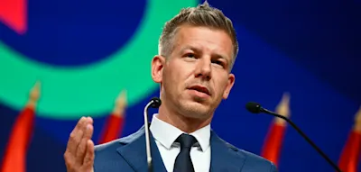 Magyar will Ukraine-Kredit freigeben &ndash;&nbsp;und wirft Orb&aacute;n-Minister Aktenvernichtung vor