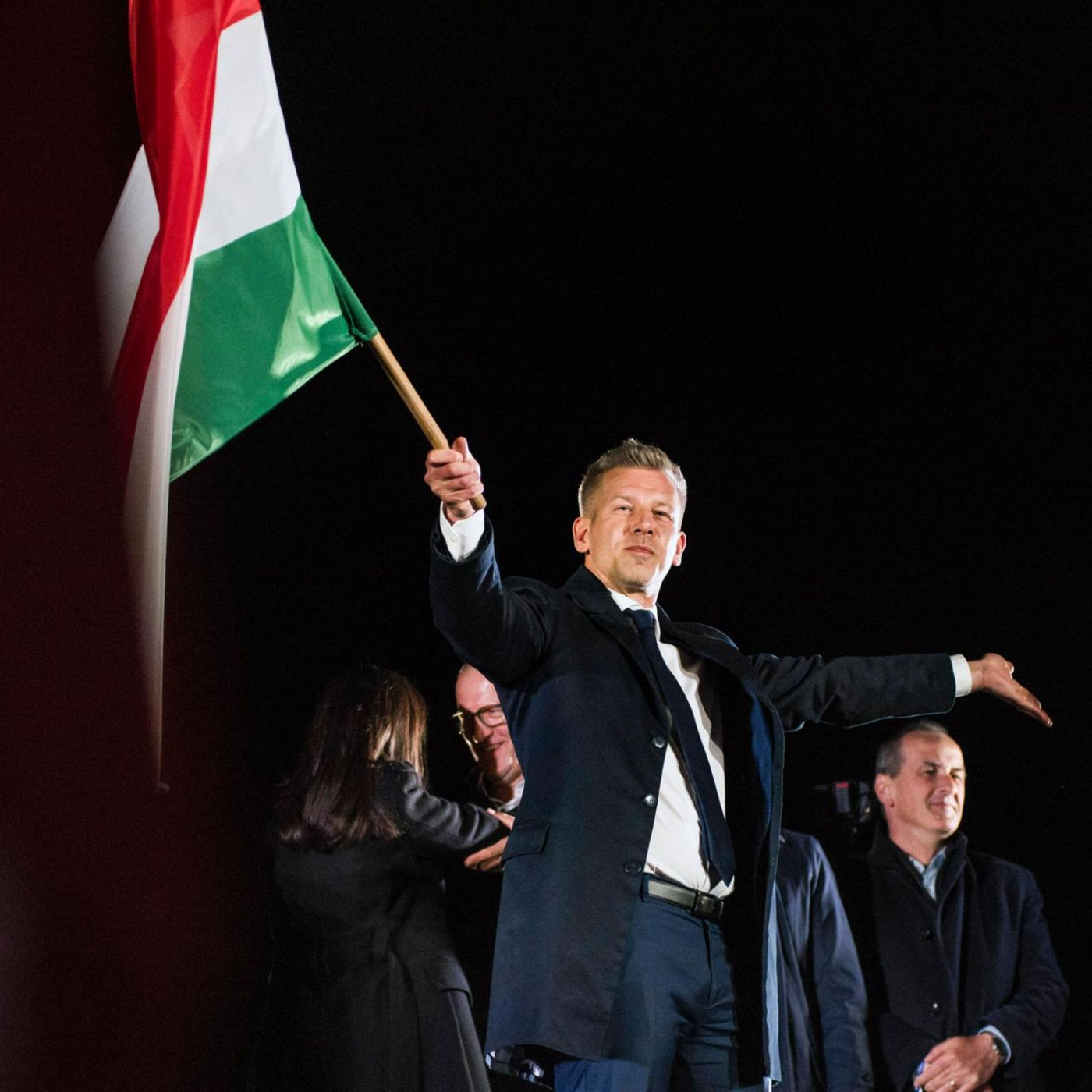 &bdquo;Ein Sieg f&uuml;r die Demokratie&ldquo; &ndash; so reagieren Politiker auf Orb&aacute;ns Abwahl