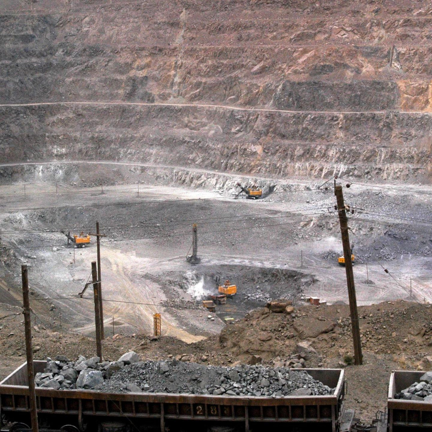 Seltenen Erden und andere Rohstoffe: Weiter gro&szlig;e Abh&auml;ngigkeit der EU von China