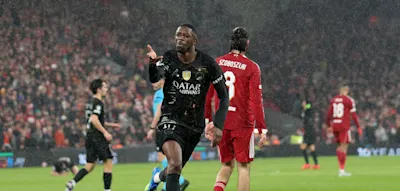 Paris St. Germain wartet auf die Bayern. Oder doch auf Real?