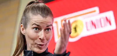 &bdquo;Es besch&auml;ftigt mich nicht&ldquo;, sagt Unions Trainerin Eta &uuml;ber Hassnachrichten