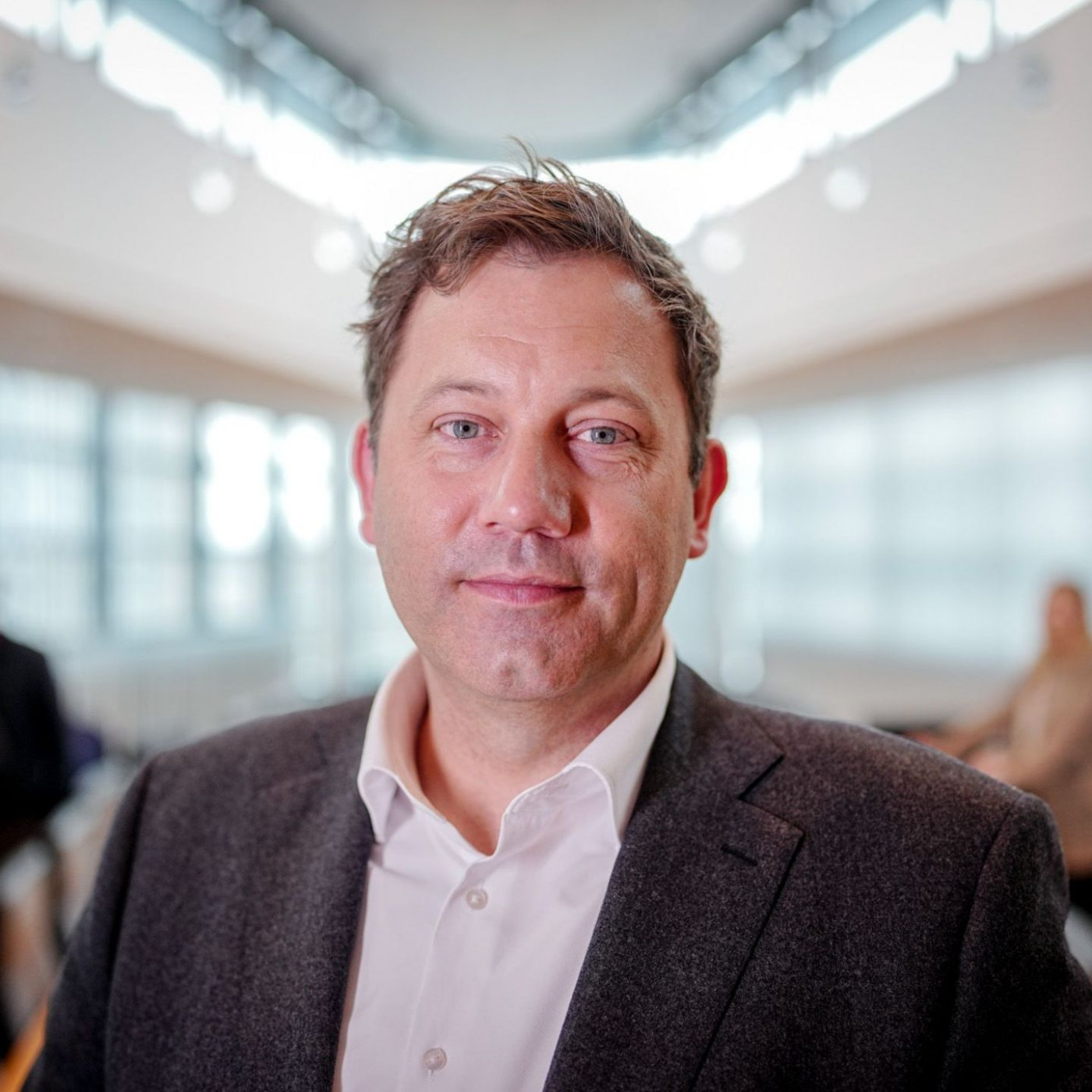 Klingbeil gegen die "globale Rechte"