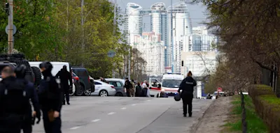 Mann erschie&szlig;t mehrere Menschen in Kiew und verschanzt sich in Supermarkt