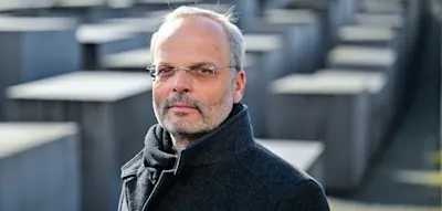 Klein warnt vor Antisemitismus und kritisiert Auftritt pal&auml;stinensischer DJane