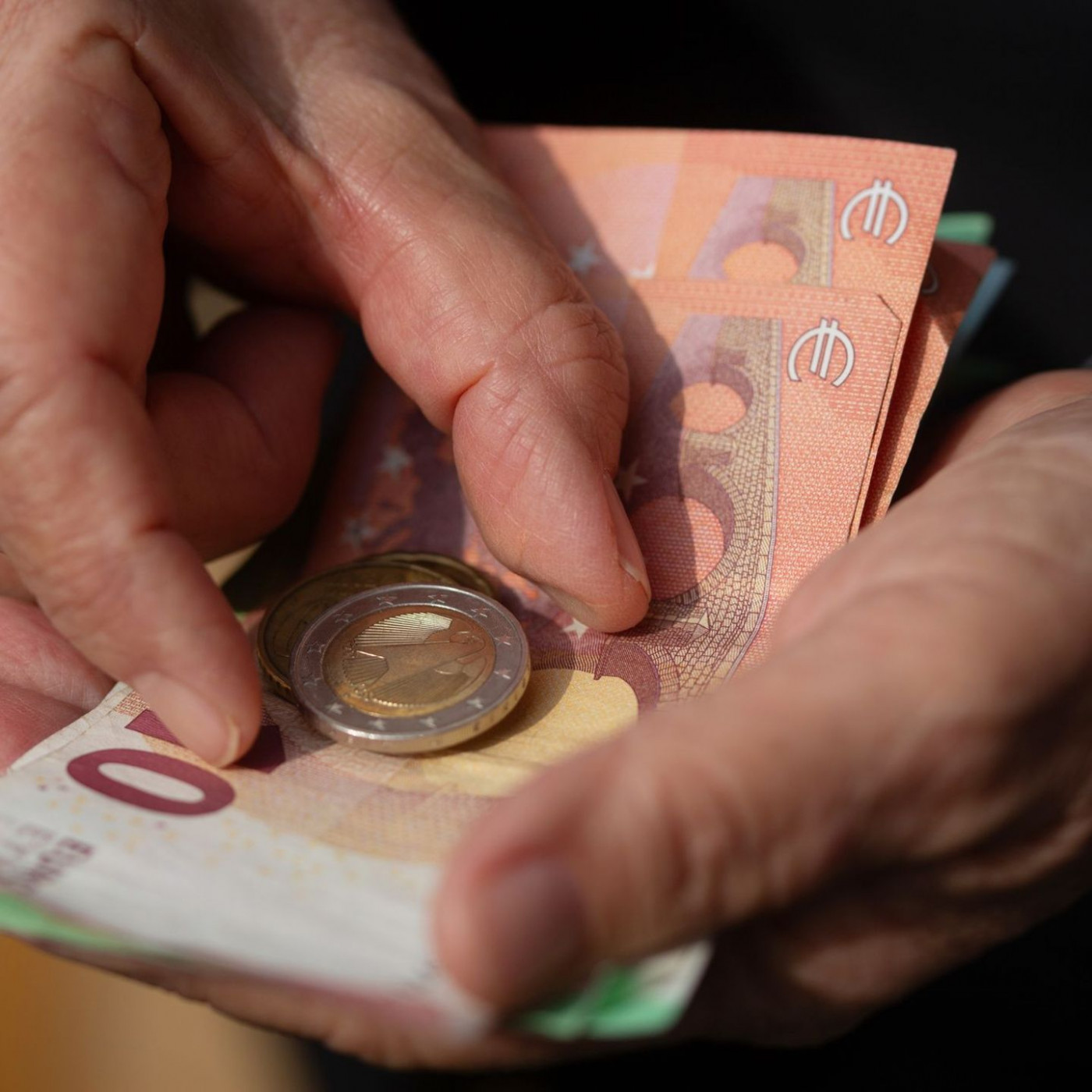 Rentenstreit: Kanzleramtsminister verteidigt Merz