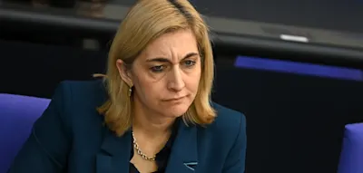 Streit um B&uuml;rgergeldempf&auml;nger eskaliert &ndash; Jetzt droht Union mit Blockade von Warkens GKV-Reform