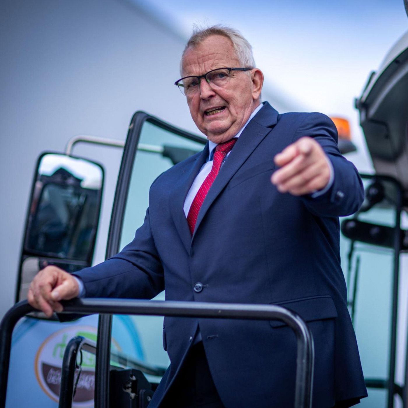 Orientierungslos wie der Buckelwal: Die seltsame Rolle von Minister Backhaus