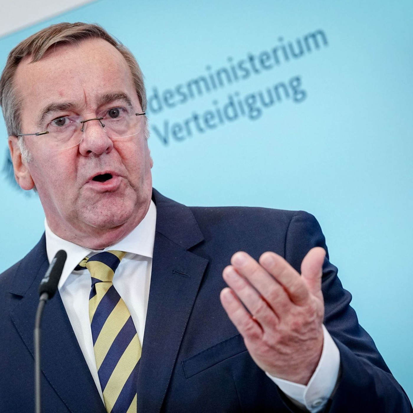 Pistorius legt erste Milit&auml;rstrategie vor: mehr Bundeswehr