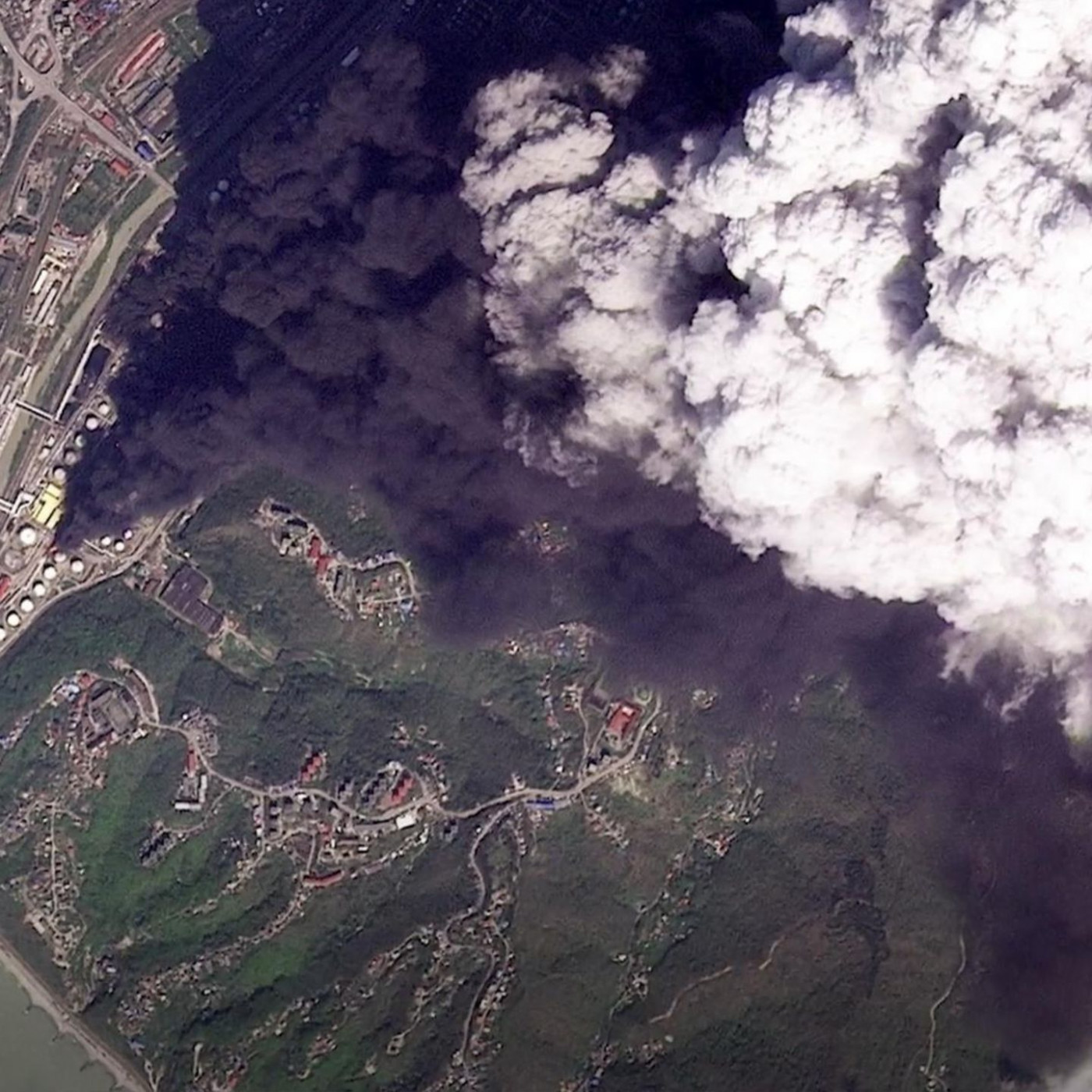 Satellitenbilder zeigen gigantische Ru&szlig;wolke &uuml;ber Russland