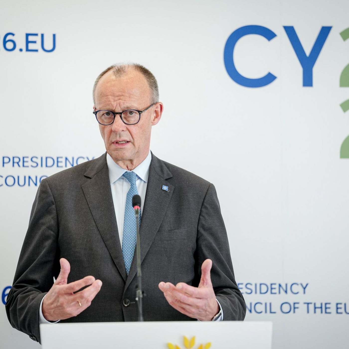 Merz bremst S&ouml;der in Debatte um Steinmeier-Nachfolge aus