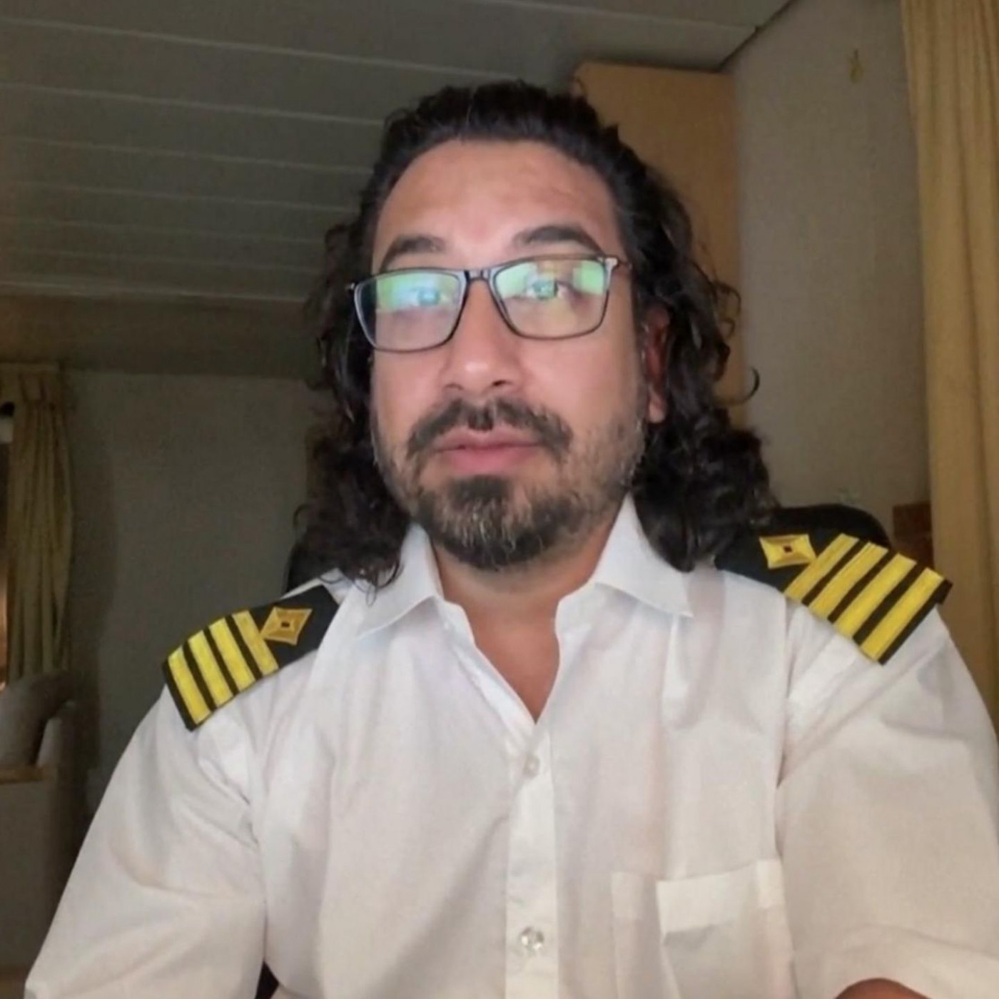 Kapit&auml;n berichtet von beklemmender Angst auf festsitzendem Schiff