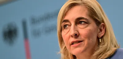 Warken schlie&szlig;t sinkende Krankenkassenbeitr&auml;ge nicht aus