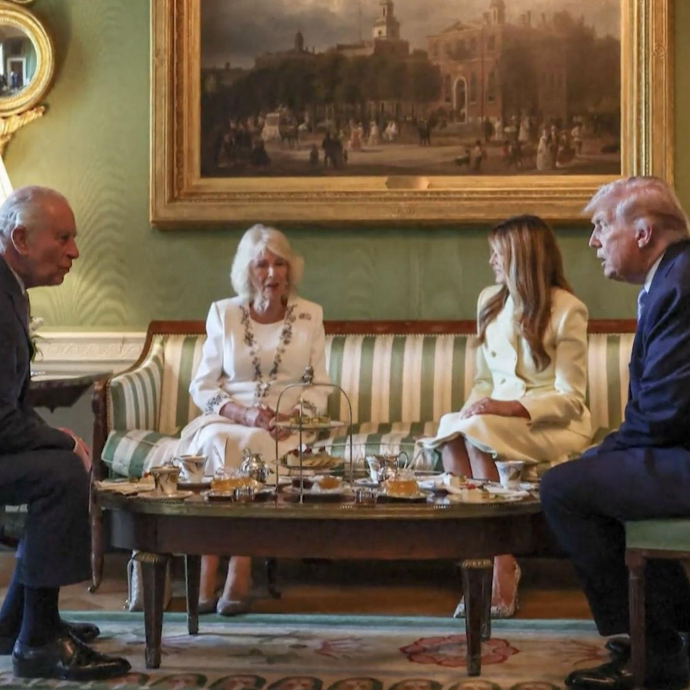 K&ouml;nig Charles bei Trump: Bienen, Honig, Tee &ndash; und Krieg