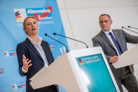 Forsa-Umfrage: AfD f&uuml;nf Punkte vor Union